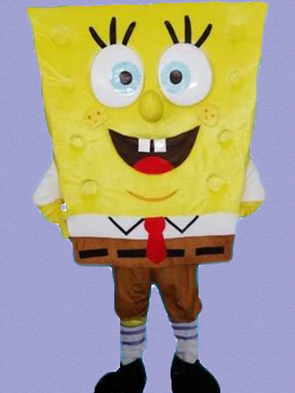 Silly Sea Sponge party character in Wilmington